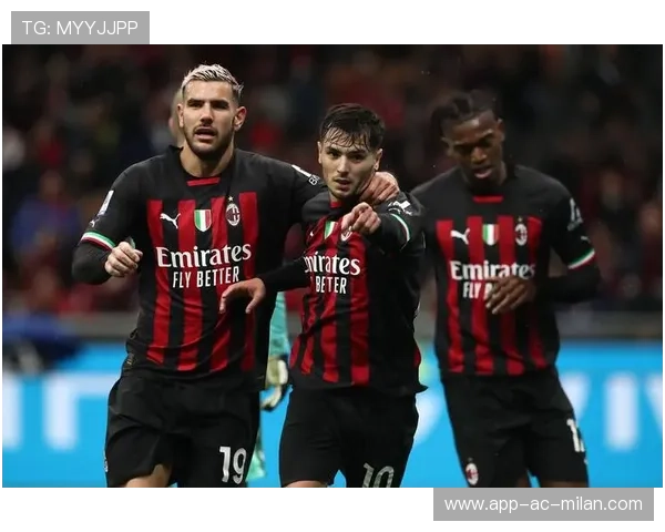 AC米兰后场发起远程长传直接威胁前线