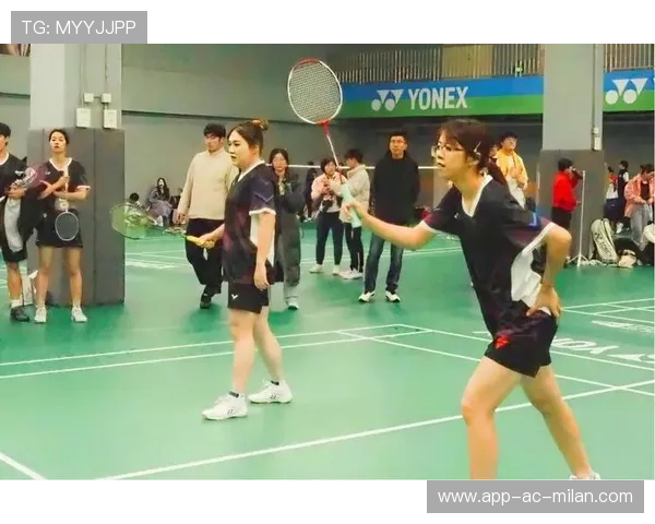 中国羽毛球队内部趣味赛笑翻全网：幕后趣事大揭秘